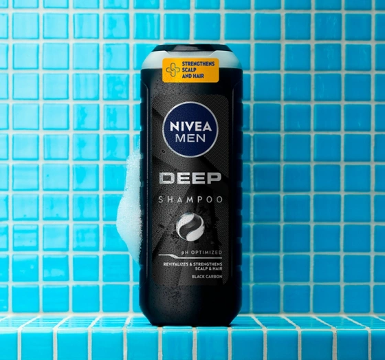 Kliknij na zdjęcie, aby je powiększyć NIVEA MEN Deep Shampoo für Männer 500 ml
