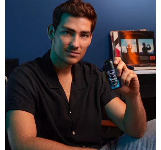 Kliknij na zdjęcie, aby je powiększyć NIVEA MEN DEEP BLACK CARBON BEAT ANTITRANSPIRANT ROLL ON 50ML
