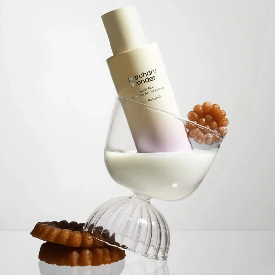 Haruharu Wonder Black Rice Probiotic Barrier Essence Beruhigende Essenz mit Probiotikum und Schwarzem-Reis-Extrakt 120 ml