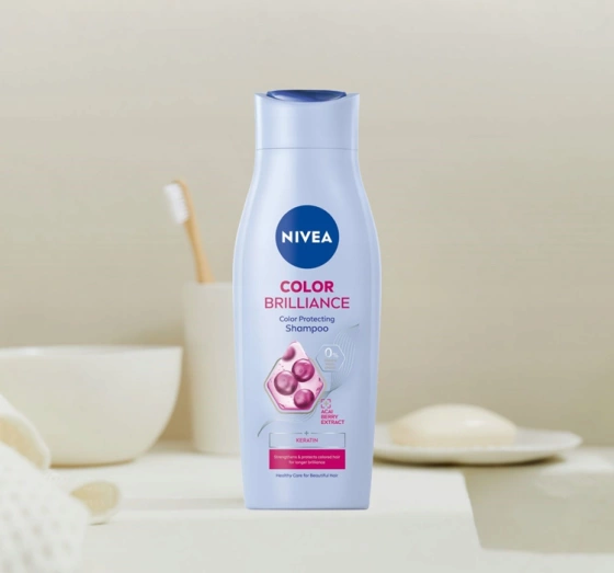NIVEA Color Brilliance Farbpflegendes Shampoo für coloriertes Haar 400 ml