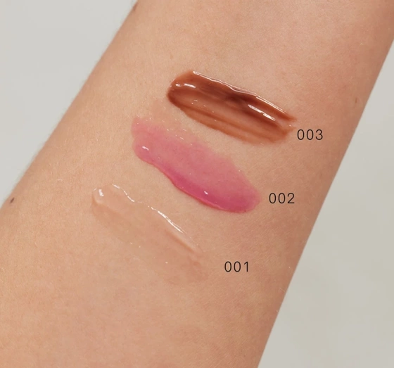Kliknij na zdjęcie, aby je powiększyć GOSH LIP GLAZE NÄHRENDES LIPPENÖL 003 DARK CHOCOLATE 5,5ML