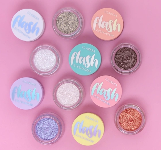 Kliknij na zdjęcie, aby je powiększyć CLARESA FLASH FOLIEN LIDSCHATTEN 04 PARADISE CITY 3G