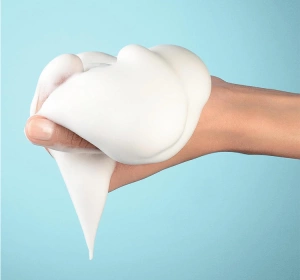 SCHWARZKOPF OSIS+ AIR WHIP ELASTISCH FIXIEREND VOLUMISIERENDES MOUSSE 200ML