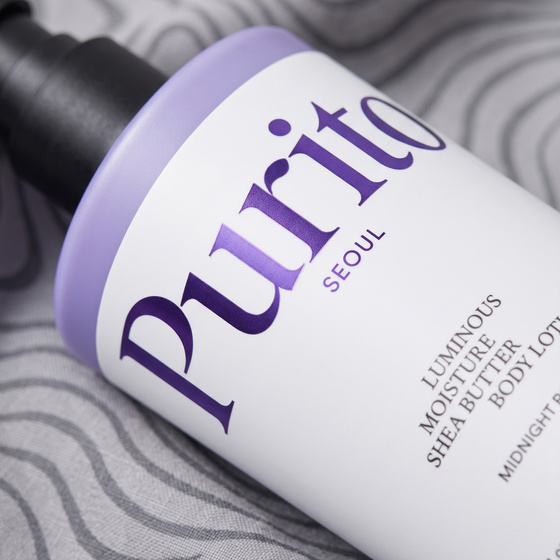 Kliknij na zdjęcie, aby je powiększyć Purito Luminous Moisture Shea Butter Body Lotion – feuchtigkeitsspendende Körperlotion Midnight Romance 300 ml