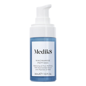 Medik8 Niacinamide Peptides Gesichtsserum zur Reduzierung von Hautunreinheiten 30 ml