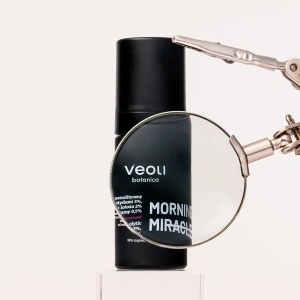 Veoli Botanica Morning Miracle Aufhellend-straffende senolytische Tagescreme 30 ml