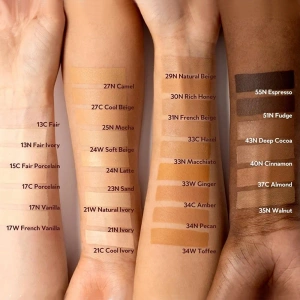 TIRTIR Mask Fit Red Cushion SPF40 PA++ langanhaltende Mini-Gesichtsgrundierung im Kompaktpuder 17C Porcelain 4,5 g