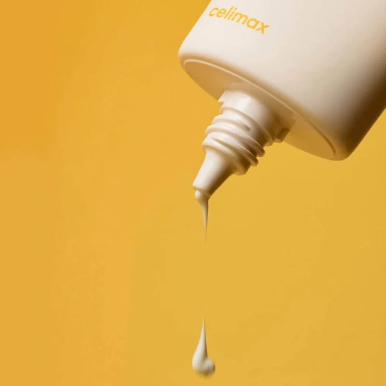 Kliknij na zdjęcie, aby je powiększyć Celimax Pore + Dark Spot SPF50+ aufhellende Sonnencreme 50 ml