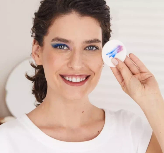 Kliknij na zdjęcie, aby je powiększyć NIVEA Mizellenwasser für empfindliche Haut 200 ml