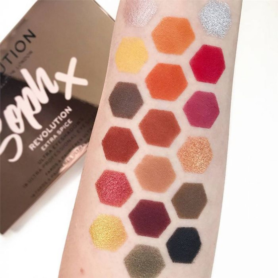 MAKEUP REVOLUTION SOPH X PALETTE LIDSCHATTEN EXTRA SPICE