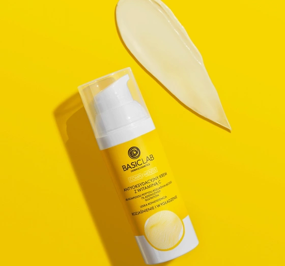 Kliknij na zdjęcie, aby je powiększyć BasicLab Complementis Leichte antioxidative Creme mit Vitamin C 50ml