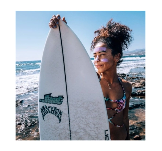 Kliknij na zdjęcie, aby je powiększyć BELL SURF STICK BUNTER SONNENSCHUTZSTIFT SPF50+ MINT 6,8G