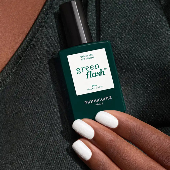 Kliknij na zdjęcie, aby je powiększyć Manucurist Green Flash LED-Nagellack Bliss 15 ml