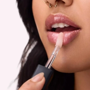 Catrice Lip Gloss Filler Supreme – klassischer Lipgloss 080 The Sugarcoated Truth 3,2 ml