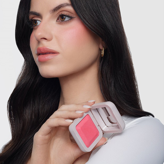 Poppy Head Roselight – gebackenes, strahlendes Rouge 04 Watermelon Shimmer 8,2 g