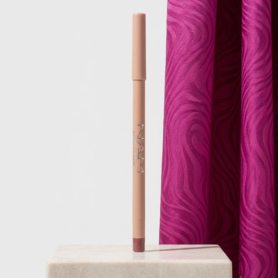 Kliknij na zdjęcie, aby je powiększyć NAM Epic Liner cremiger Lippenkonturenstift 01 Vintage Pink 1,2 g