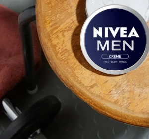 NIVEA MEN SENSITIVE ELEGANCE KOSMETIKSET FÜR MÄNNER MIT KOSMETIKTASCHE