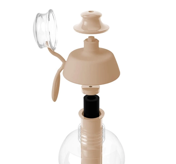 Kliknij na zdjęcie, aby je powiększyć Dafi Soft Wasserflasche mit Aktivkohlefilter 0,5 l Beige