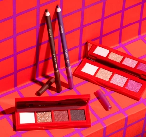 PUPA HOLIDAY LAND PALETTE MIT 4 LIDSCHATTEN 001 ECCENTRIC PINK 5,2G