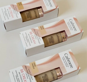 Cashmere BB Cream Feuchtigkeitsspendende BB-Creme mit Ectoin Nude Vanilla 30ml