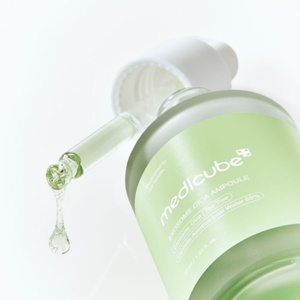 Medicube Exosome Cica Serum – beruhigendes Gesichtsserum mit Exosomen aus der asiatischen Centella, 30 ml