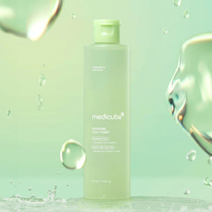 Medicube Exosome Cica Calming Toner – beruhigendes Gesichtswasser mit Exosomen aus der asiatischen Centella asiatica, 210 ml