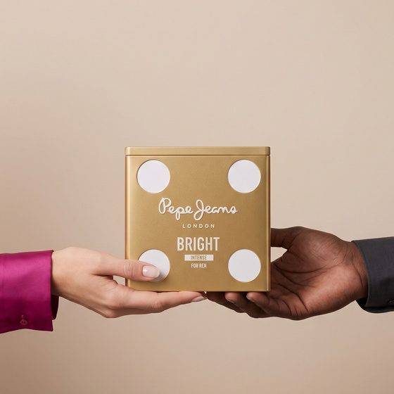 Kliknij na zdjęcie, aby je powiększyć Pepe Jeans Bright Intense Eau de Parfum Spray 80 ml + Körperlotion 100 ml