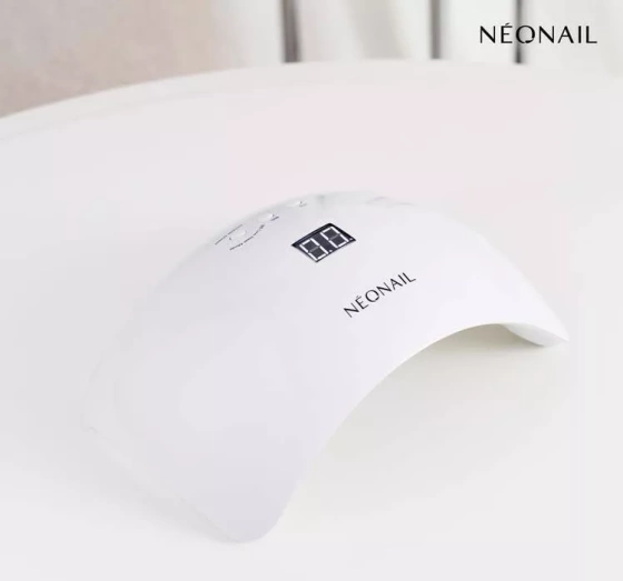 Kliknij na zdjęcie, aby je powiększyć NEONAIL LED 22W/48 LAMPE MIT DISPLAY 5366