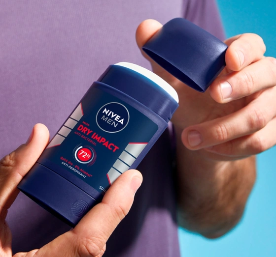 Kliknij na zdjęcie, aby je powiększyć NIVEA MEN DRY IMPACT ANTITRANSPIRANT IM STIFT FÜR MÄNNER 50ML