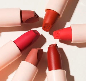 MAKEUP REVOLUTION LIP ALLURE SOFT SATIN LIPPENSTIFT LOVER NUDE 3,2G