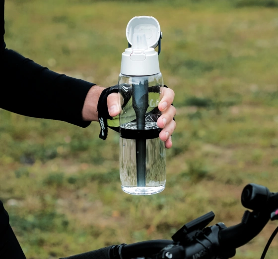 Dafi Solid Filterflasche mit Aktivkohlefilter 0,5 l schwarz