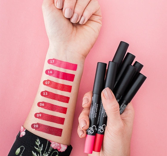 Kliknij na zdjęcie, aby je powiększyć GOLDEN ROSE MATTE LIPSTICK CRAYON 16 3,5G