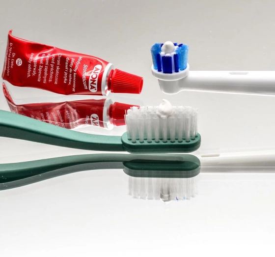 Kliknij na zdjęcie, aby je powiększyć AJONA MEDIZINISCHES ZAHNPASTA-KONZENTRAT FÜR ZAHNFLEISCH UND ZUNGE 6ML