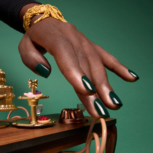 Manucurist Green – klassischer Nagellack „Emerald“, 15 ml